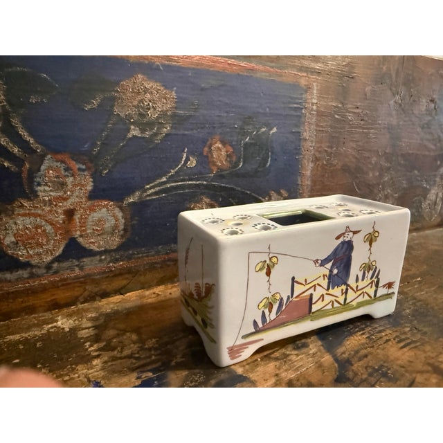 Vintage Williamsburg Restoration Chinoiserie Delft Flower Brick, Frog Produced in Holland, Featuring Hand-Painted Chinese Fishing Scenes For Sale - Image 12 of 12