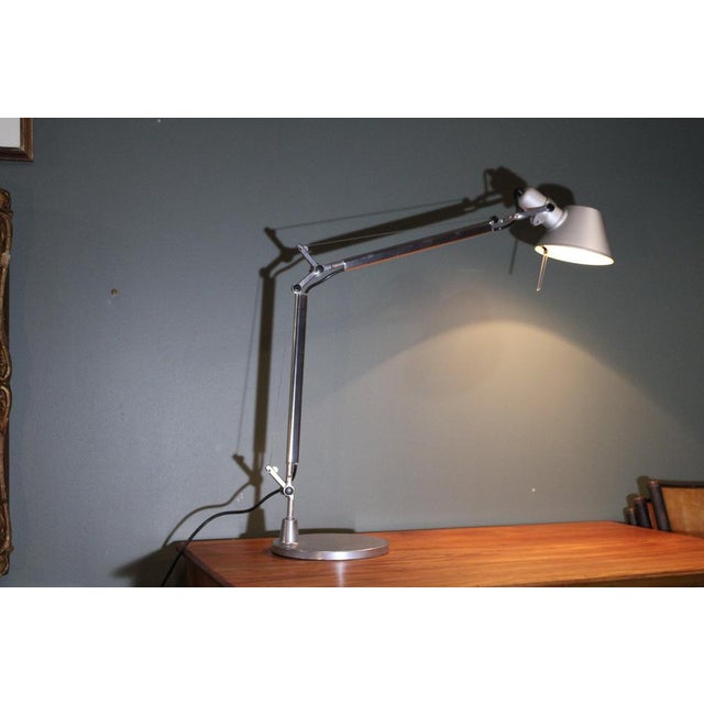This Artemide Tolomeo mini desk lamp was designed by Michele De Lucchi and Giancarlo Fassina. It was first introduced in...
