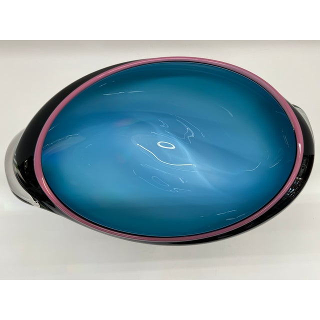 Blue Vintage 1992 Oceanic Wave Series Hand-Blown Glass Vase by Peter Ridabock - Signed For Sale - Image 8 of 18