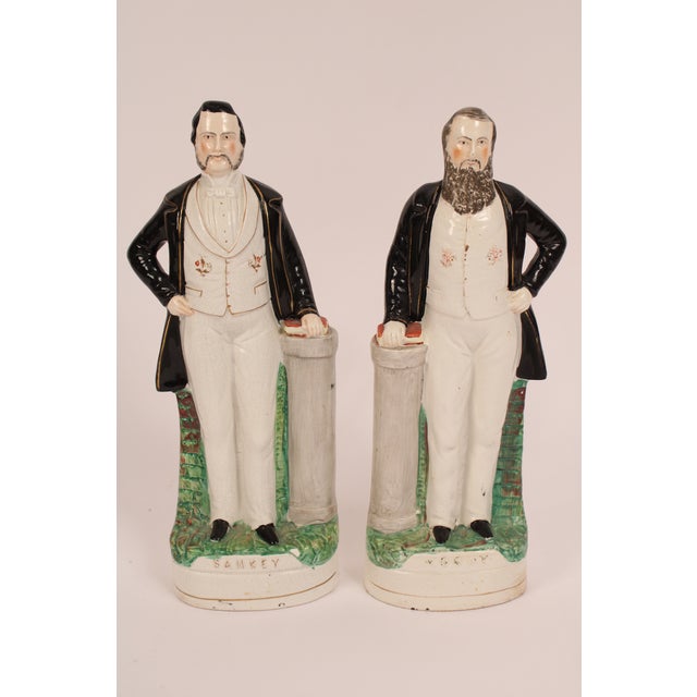 Victorian Pair of Staffordshire Figures of Sankey and Moody For Sale - Image 3 of 11