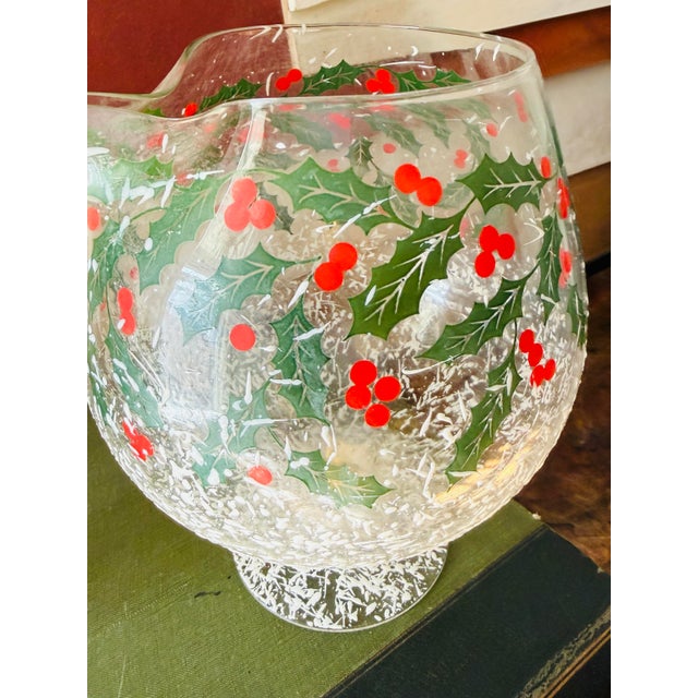 1950s Vintage West Virginia Glass Holly Pattern Brandy Snifter With Three Glasses Holiday Barware Set For Sale - Image 5 of 10