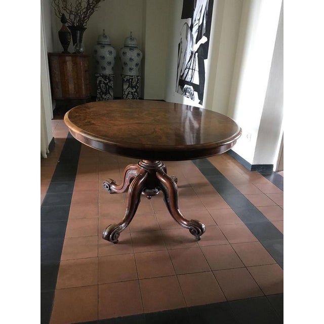 Victoria Walnut Tilt Top Table attributed to Filmer For Sale - Image 4 of 18