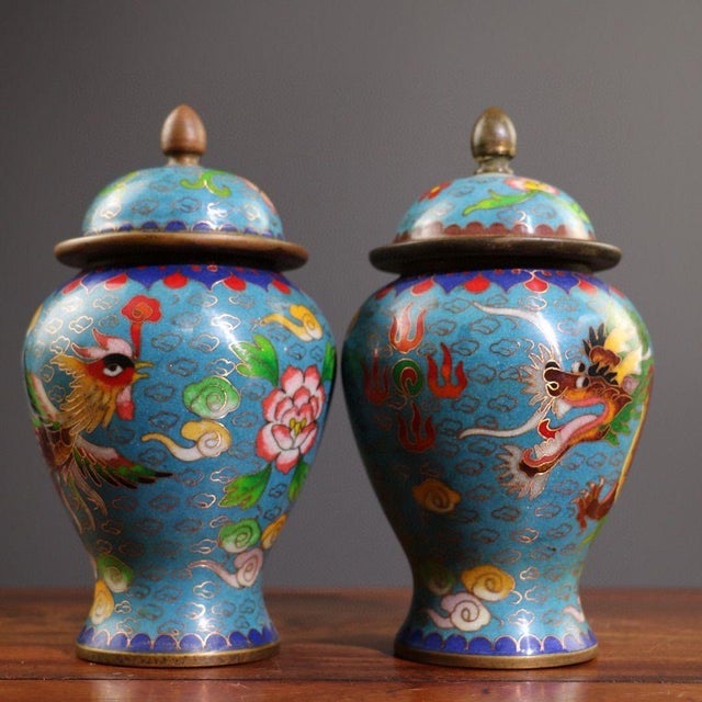 Sky Blue Pair of Vintage Chinese Cloisonné "Dragon & Phoenix" Ginger Jars - 2495g For Sale - Image 8 of 9