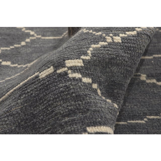 Contemporary Turkish Moroccan Rug, 06'04 X 09'04 For Sale In Dallas - Image 6 of 10