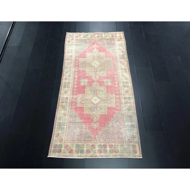 1960s Faded Turkish Oushak Rug-4'4'x8'10" For Sale - Image 11 of 11