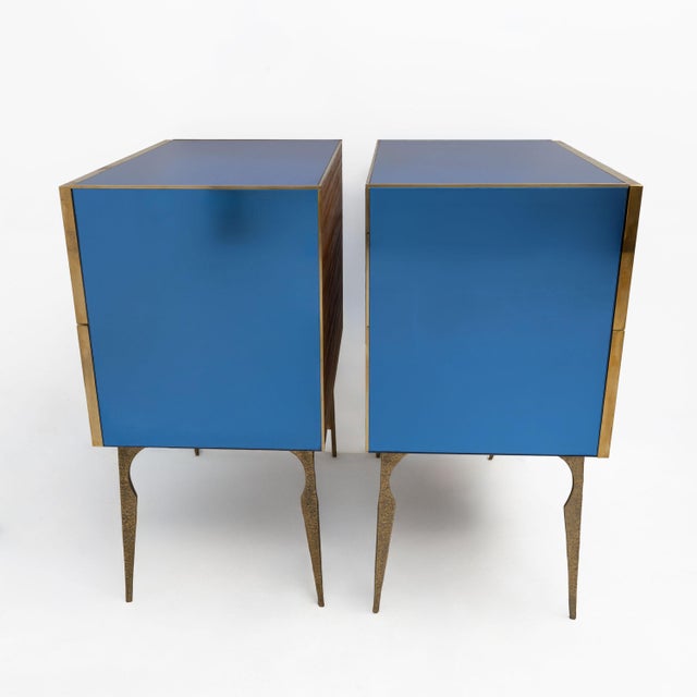 Mid-Century Style Blue Mirrored Chests of Drawers with Brass Details, 2000, Set of 2 For Sale - Image 4 of 8