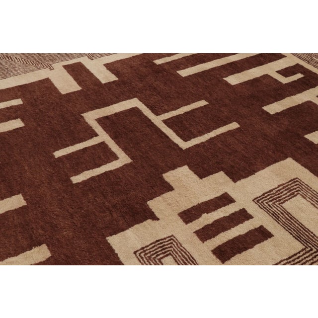 Hand-knotted in premium wool, this contemporary 9x12 rug joins Rug & Kilim’s Art Deco collection. Celebrating the radical...