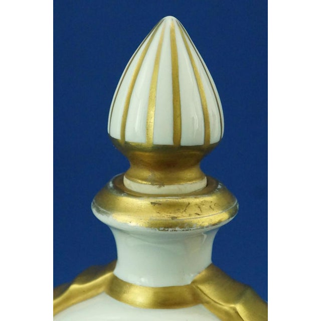 18th Century Hard Porcelain Perfume Bottle from Limoges, France, 1750s For Sale - Image 12 of 18