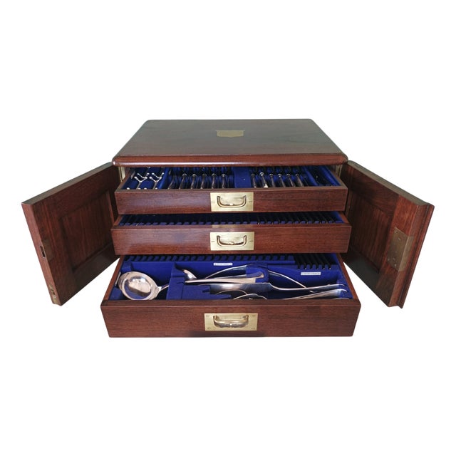 Canteen of Cutlery from Walker & Hall, 1920s, Set of 115 For Sale