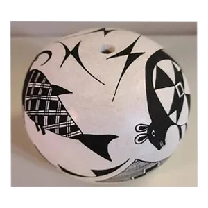 Vintage, Native American Acoma Pueblo Seed Jar With Mimbres Figures Signed by Husband/Wife Team: Cerno