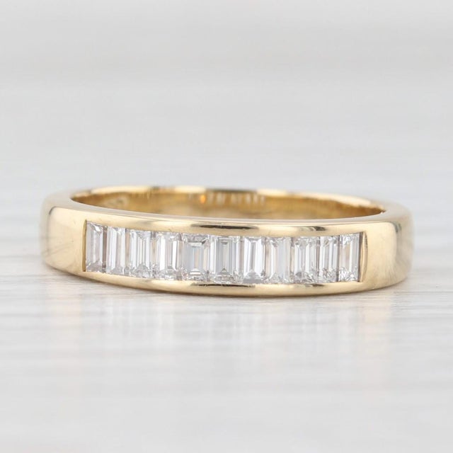 Gemstone Information: - Natural Diamonds - Total Carats - 0.50ctw Cut - Round Brilliant Color - E - G Clarity - VS2 Metal:...