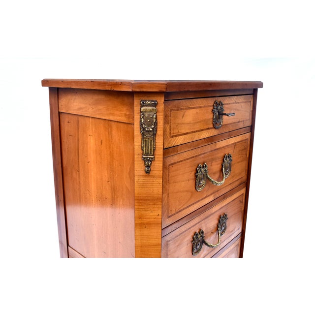 Superb Louis XVI Style Gilt-Metal Mounted Inlaid Tulipwood Semanier or Lingerie chest of seven drawers with original...