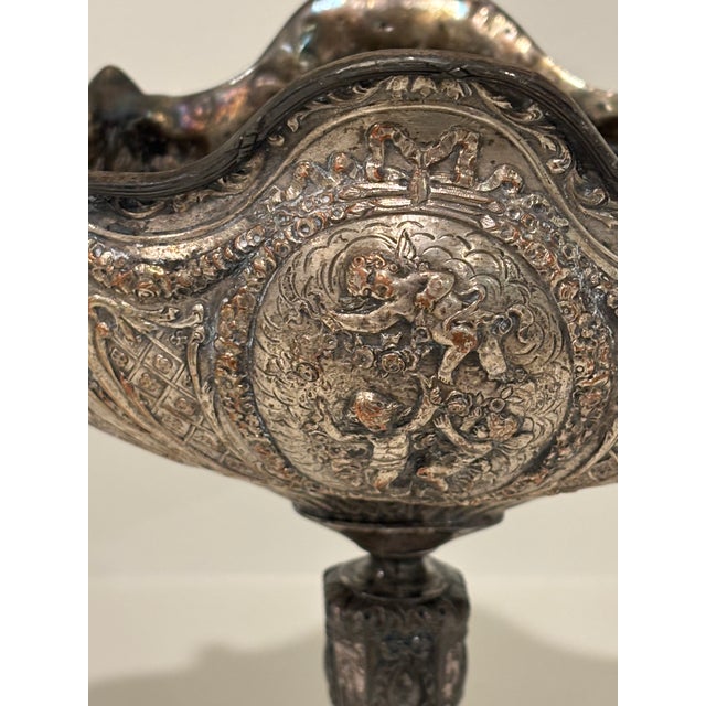 Antique Barbour International Silver-Plated Repousse Pedestal Compote Centerpiece For Sale - Image 10 of 13