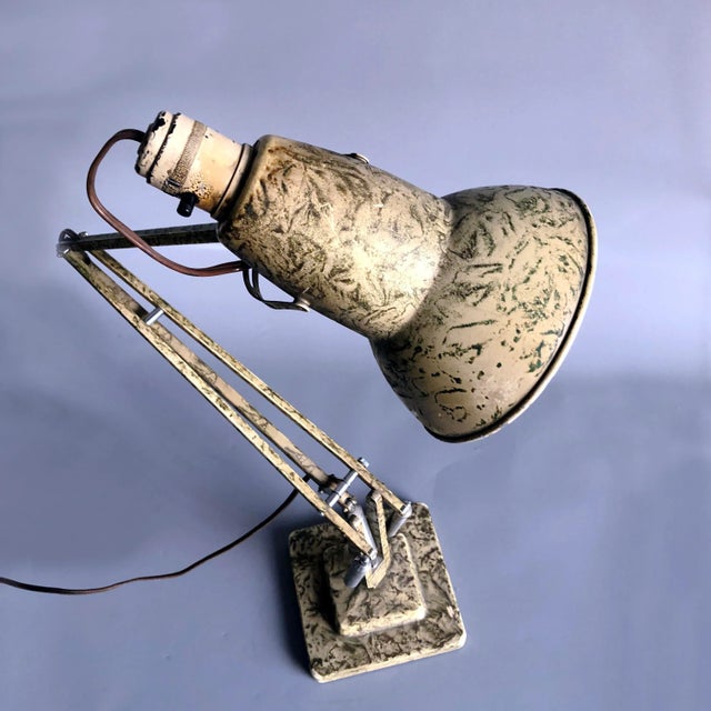 Industrial Art Deco Table Lamp by George Carwardine for Herbert Terry & Sons, 1938 For Sale - Image 3 of 18