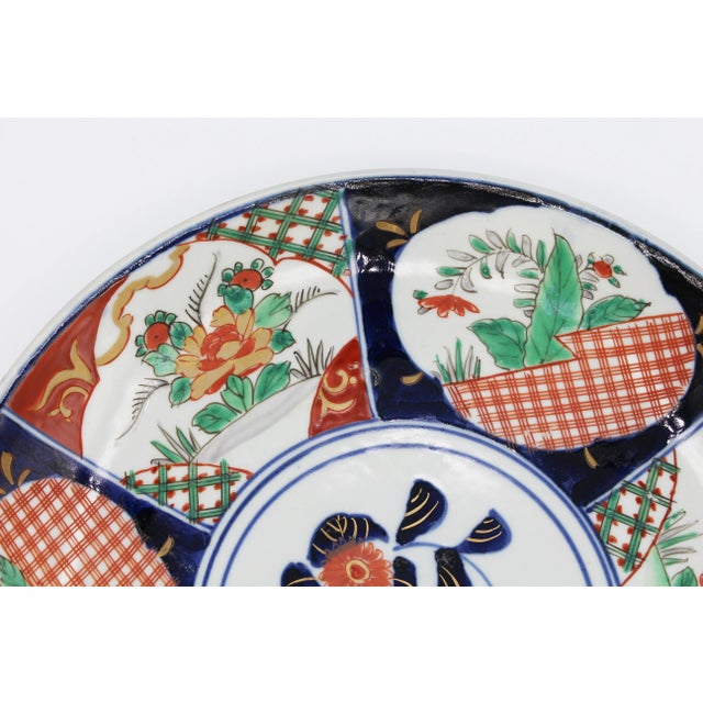 Circa 1870 Imari Chop Plate For Sale - Image 4 of 5
