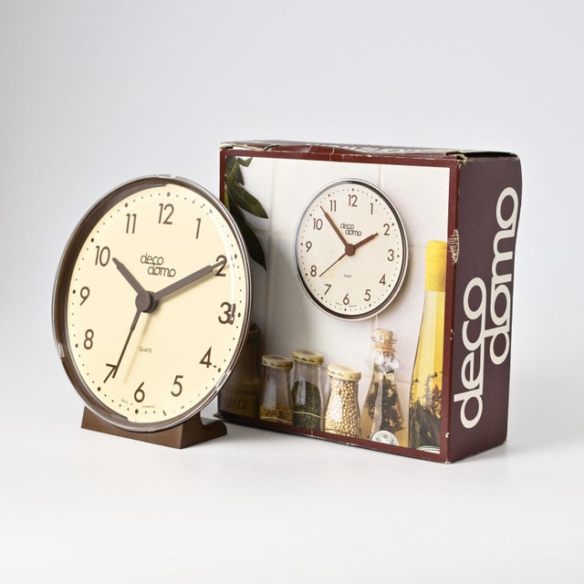 Vintage German Table Clock from Deco Domo, 1980s For Sale - Image 12 of 14