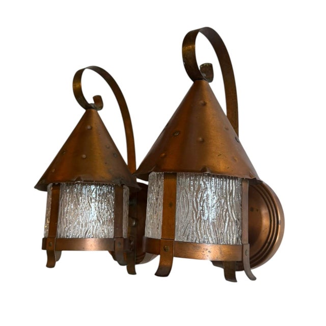 Early 20th Century Arts and Crafts Hammered Copper Outdoor Wall Sconces With Original Patina - a Pair For Sale - Image 9 of 12