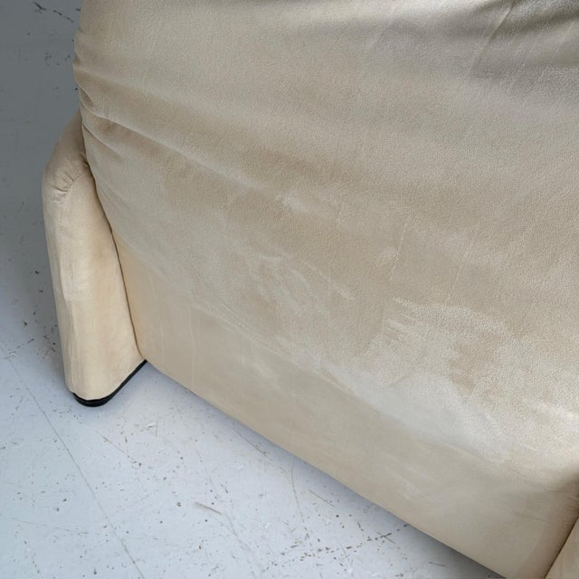 Tan 1980s Maralunga Chairs Attributed to Vico Magistretti for Cassina For Sale - Image 8 of 12