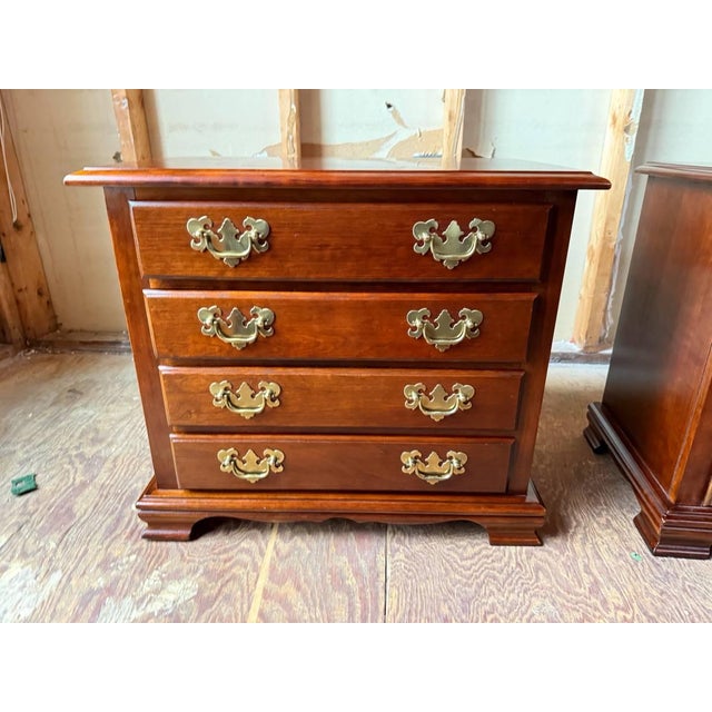 Pair of Late 20th Century Chippendale Four-Drawer Nighstands by Null For Sale - Image 4 of 15