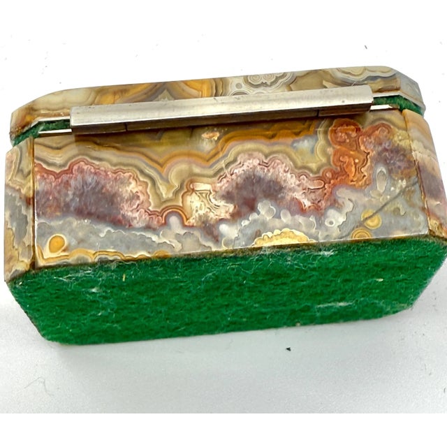 1970s Pair of Stunning Small Agate and Lapis Boxes For Sale - Image 12 of 12