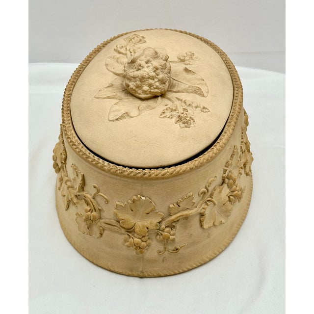 Ecru Beautiful Unusually Large Size Antique Wedgewood Caneware Game Pie Dish - "Terrine" Circa Mid 19th Century For Sale - Image 8 of 17