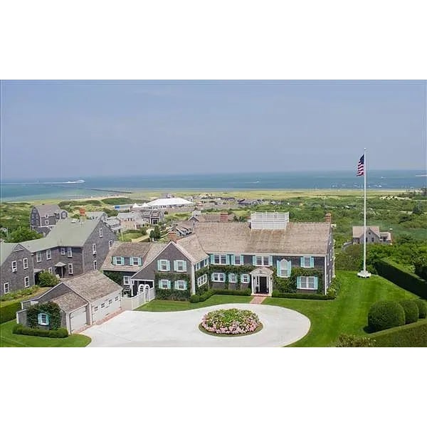 Late 20th Century Late 20th Century Leopard Print Fleece Pillows Provenance: The Susie Hilfiger Collection- Set of 2 For Sale - Image 5 of 5