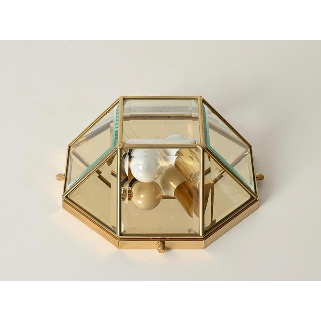 Brass and Beveled Glass Flush Mount Lamps from Fontana Arte, Italy, 1970s, Set of 2 For Sale - Image 17 of 18