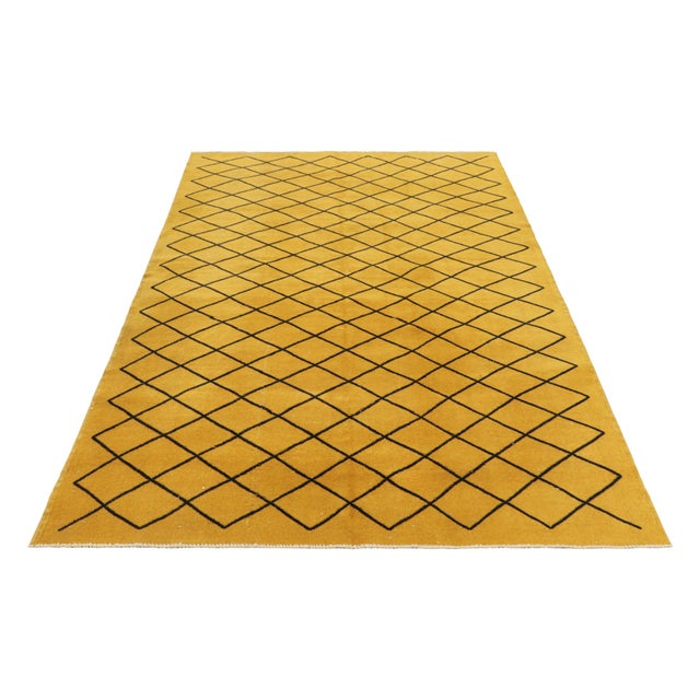 1960s Vintage Zeki Müren Rug in Gold With Black Geometric Patterns, From Rug & Kilim For Sale - Image 5 of 7