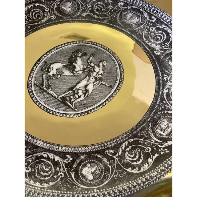 1960s Cammei Mythological Collection Plates in Ceramic and Gold Leaf, 1960s, Set of 6 For Sale - Image 5 of 18
