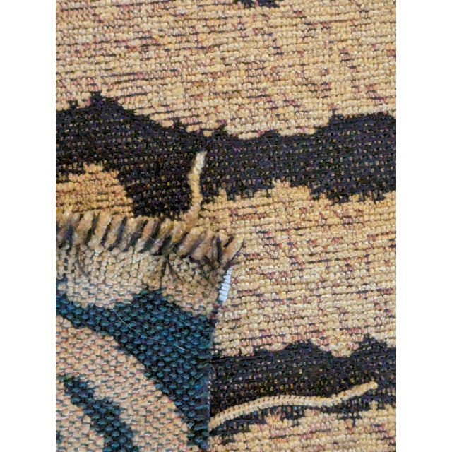 English Vintage 1990s Lee Jofa "Tiger" Heavyweight Woven Jacquard Upholstery Fabric - 2.86 Yards For Sale - Image 3 of 12