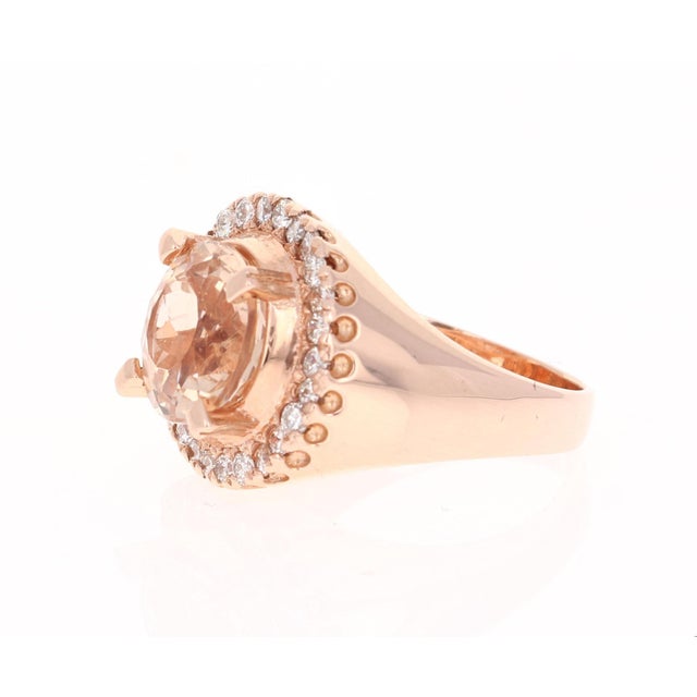 Contemporary Roshe Jewels 4.61 Carat Morganite Diamond 14 Karat Rose Gold Cocktail Ring, Size 7 For Sale - Image 3 of 9