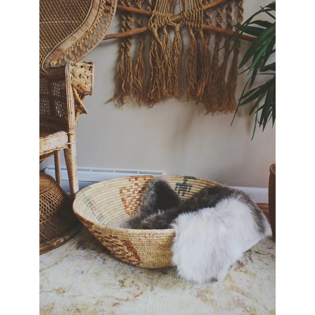 Beige 1960s Orange Large Coiled Seagrass and Rattan Basket For Sale - Image 8 of 10