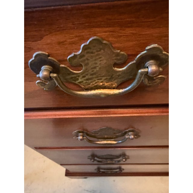 Wood 1970s Henkel Harris Virginia Galleries Dresser For Sale - Image 7 of 18
