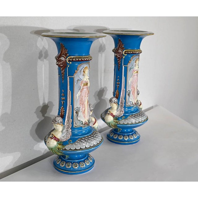 The earthenware of Creil-Montereau is a ceramic production from the municipalities of Montereau, in Seine-et-Marne and...