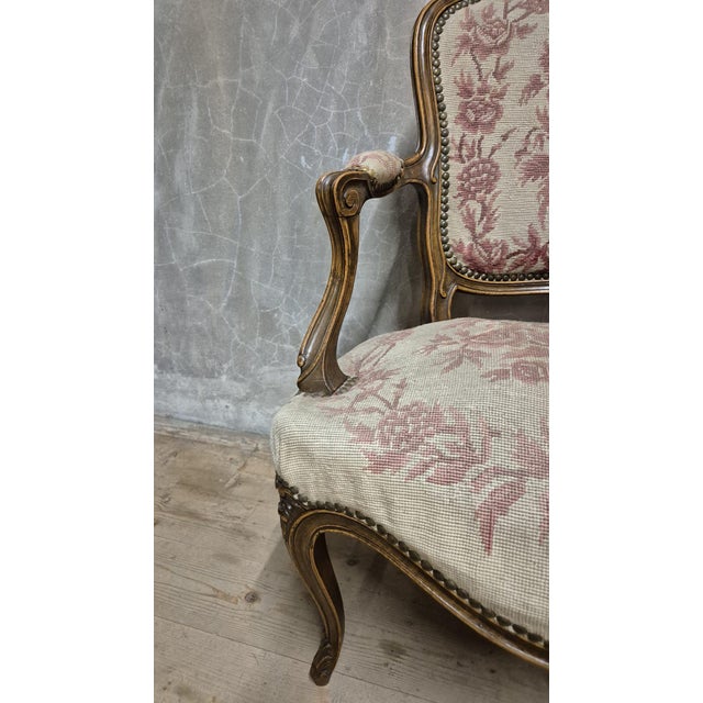 Vintage Louis XV Style Carved Armchair with Floral Upholstery, France, 1740s For Sale - Image 4 of 18