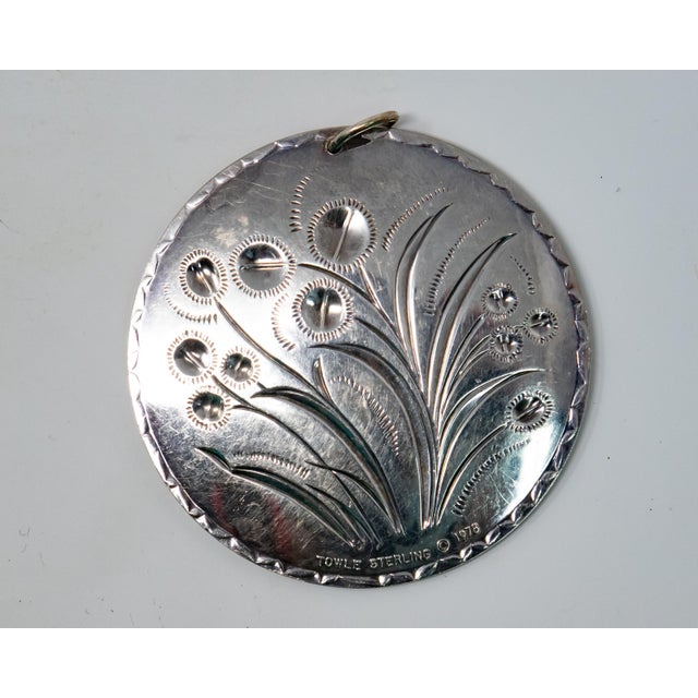 Towle Silversmiths 1978 Towle Sterling Eight Maids a Milking Ornament For Sale - Image 4 of 9