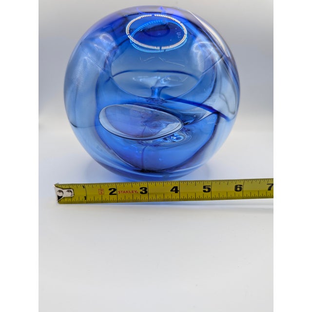 William Worcester Glassworks Signed 1987 Studio Art Glass Vase Cobalt Blue For Sale - Image 6 of 13
