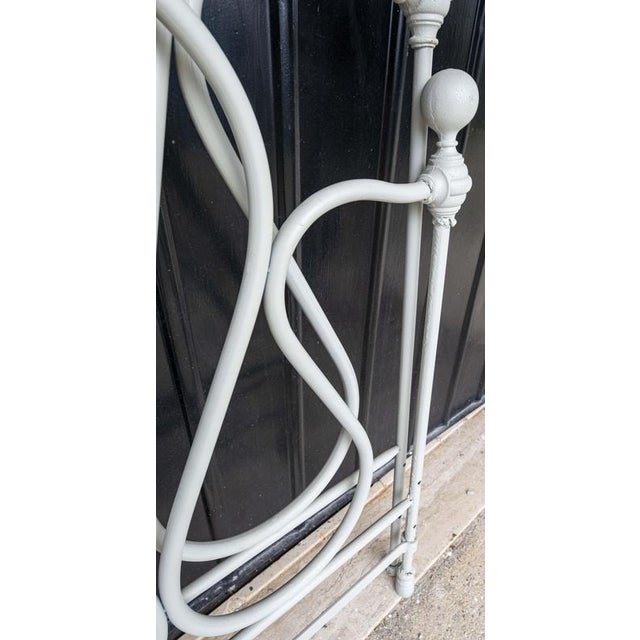 Single Beds in Wrought Iron, Late 19th Century, Set of 2 For Sale - Image 4 of 9