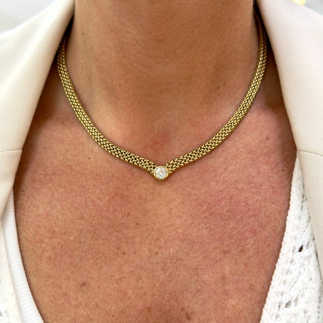 Gold Vintage 14k Yellow Gold 0.86ct Diamond Solitaire Mesh Chocker Pendant Necklace For Sale - Image 8 of 8