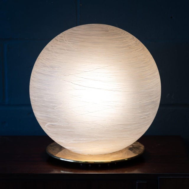 Vintage Italian Hand-Blown Frosted Murano Glass Globe Table Lamp, 1980 For Sale - Image 4 of 14