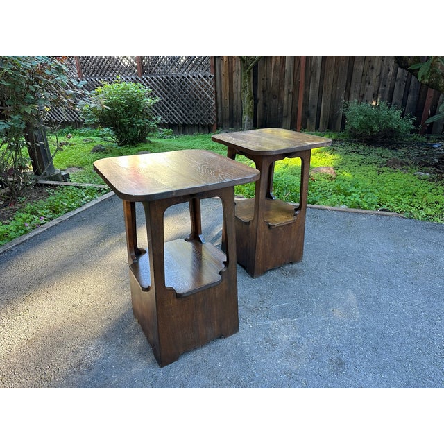 Oak Pagoda Tabouret Side Table Attributed to Charles Limbert C. Early 20th Century For Sale In San Francisco - Image 6 of 7