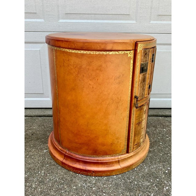 Vintage Trompe l'Oeil Embossed Leather Faux Books Round Side Table For Sale - Image 13 of 13