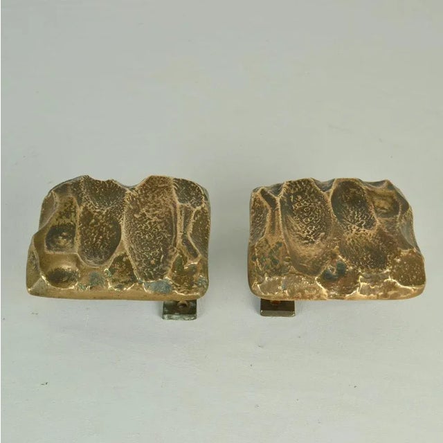 1970s Push Pull Door Handles with Letterbox and Key Fixtures in Bronze Relief, 1970s, Set of 4 For Sale - Image 5 of 13