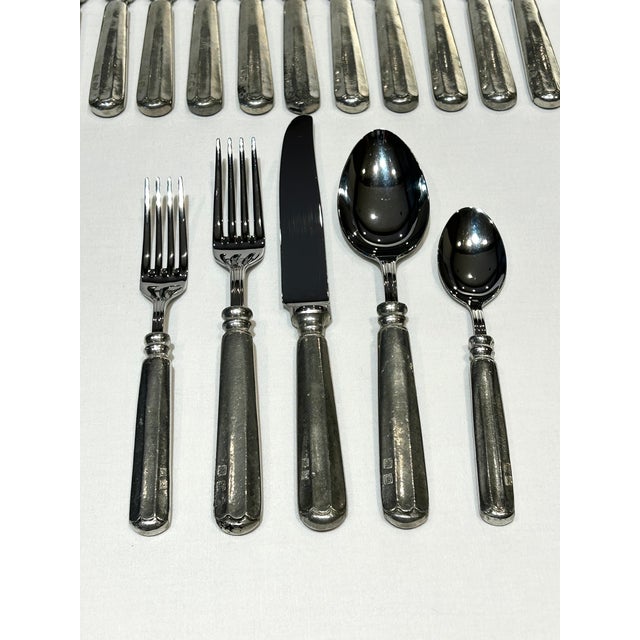 60 Piece Set William-Sonoma Alton Flatware - 12 Dinner Forks 8”L - 12 Salad Forks 7.25”L - 12 Dinner Knives 9.25”L - 12...