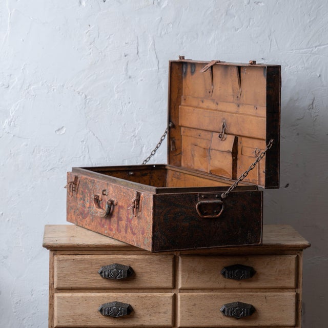 Painted Iron Folk Art Circus Trunk for D. Beer, c.1925 For Sale - Image 10 of 13