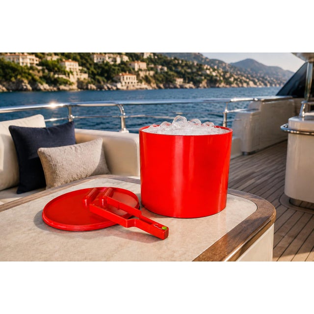 1970s Jorge Zalszupin, Paulo Jorge Pedreira and Oswaldo Mellone “Eva” Ice Bucket in Red Plastic, Brazil For Sale - Image 11 of 18