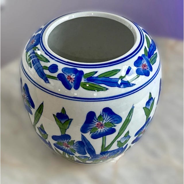 Mid Century Chinese Floral Vase For Sale In New York - Image 6 of 9