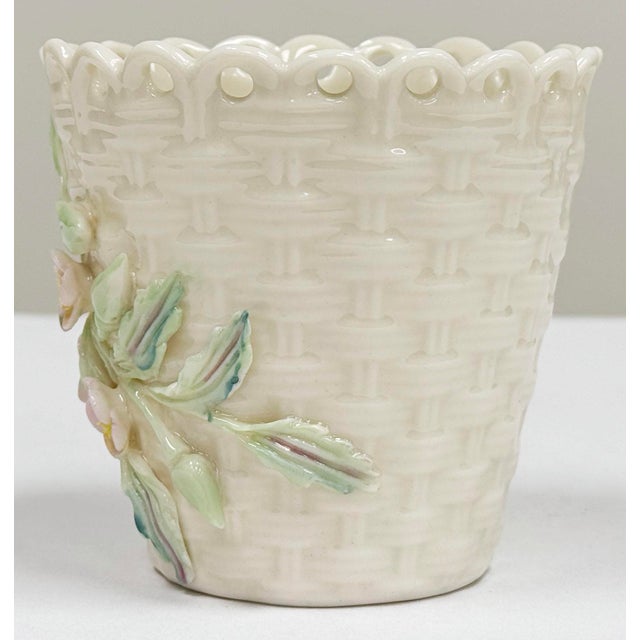 Belleek Pottery Ltd. Vintage Belleek Ireland Porcelain Floral Basketweave Motif Spill Vase For Sale - Image 4 of 7