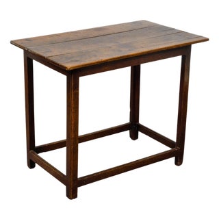 English Oak 1800s Side Table with Planked Top, Straight Legs and Stretchers For Sale