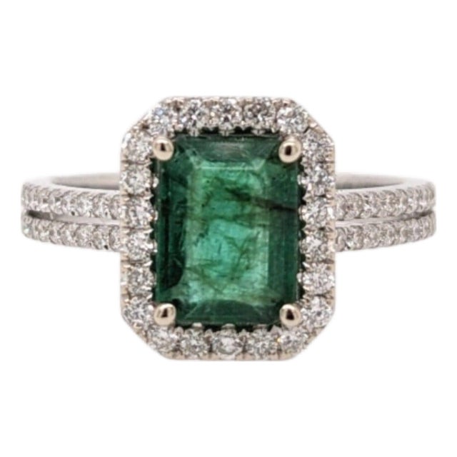 Split Shank Emerald Ring With a Natural Diamond Halo: Solid 14k Gold, 8×6mm, Size 6.75 For Sale
